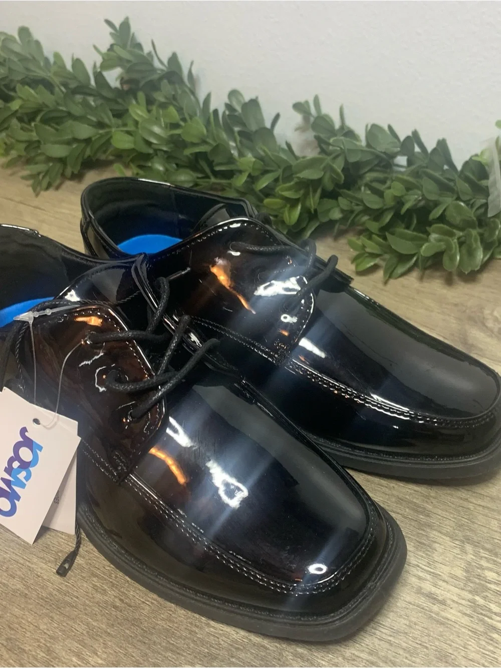 Boys Classic Black Patent Leather  Lace-Up Dress Shoes Size 1